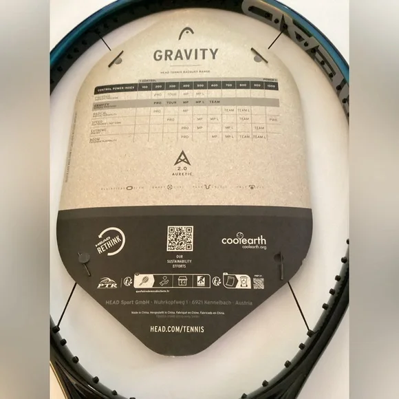 New w/ tag’s unstrung HEAD Gravity Tennis Racket in Black and Blue - Picture 3 of 8